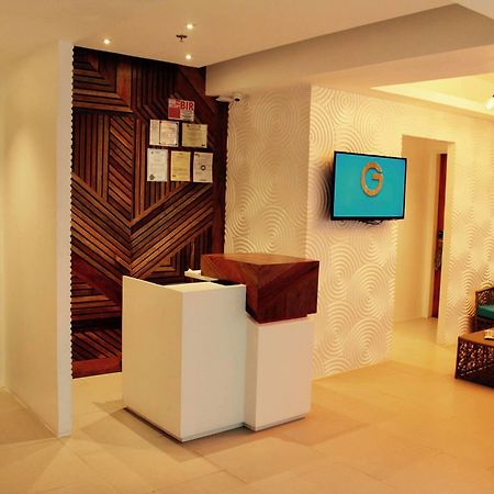 Oyo 609 G Executive Hotel And Spa Boracay Manoc-Manoc エクステリア 写真