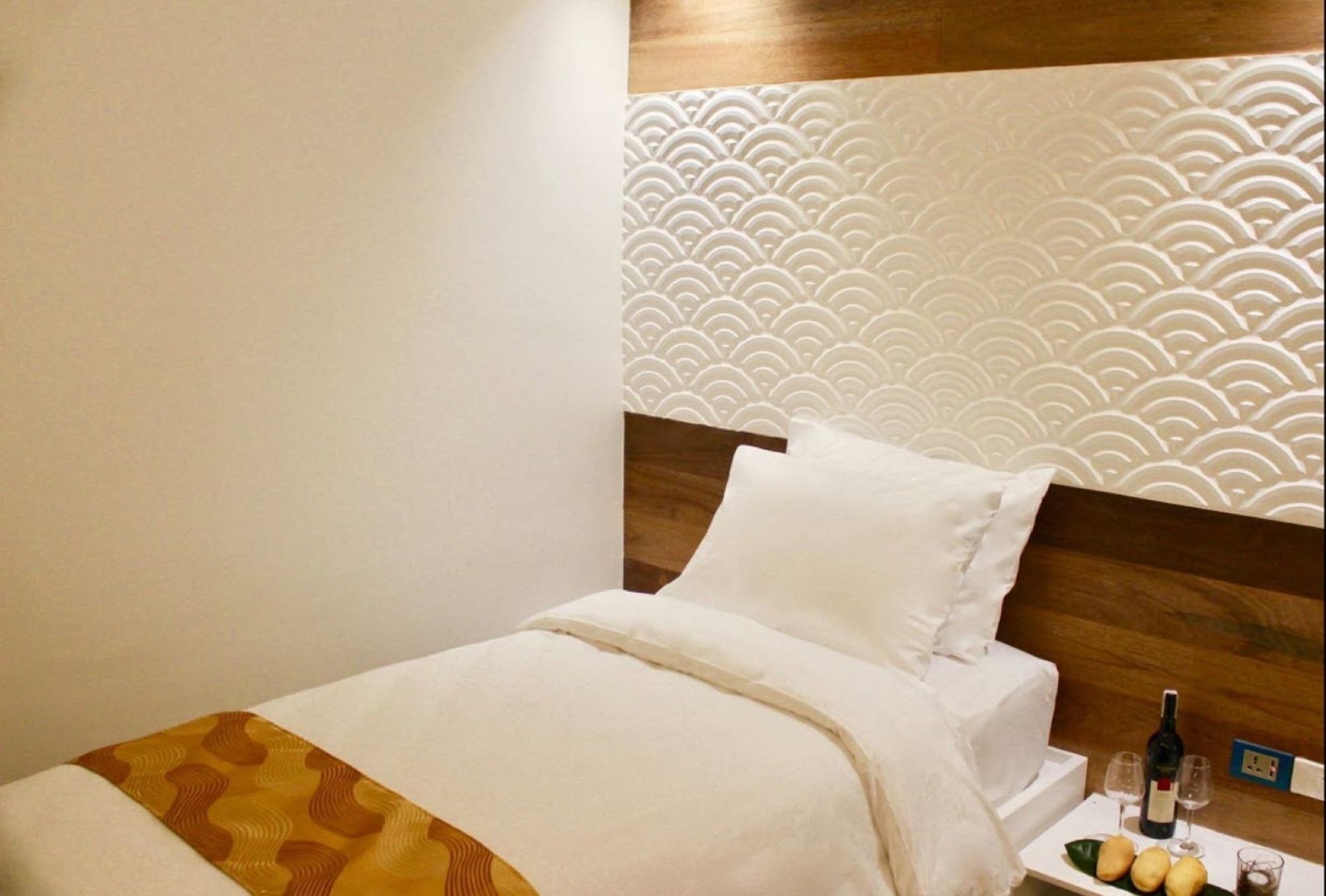 Oyo 609 G Executive Hotel And Spa Boracay Manoc-Manoc エクステリア 写真