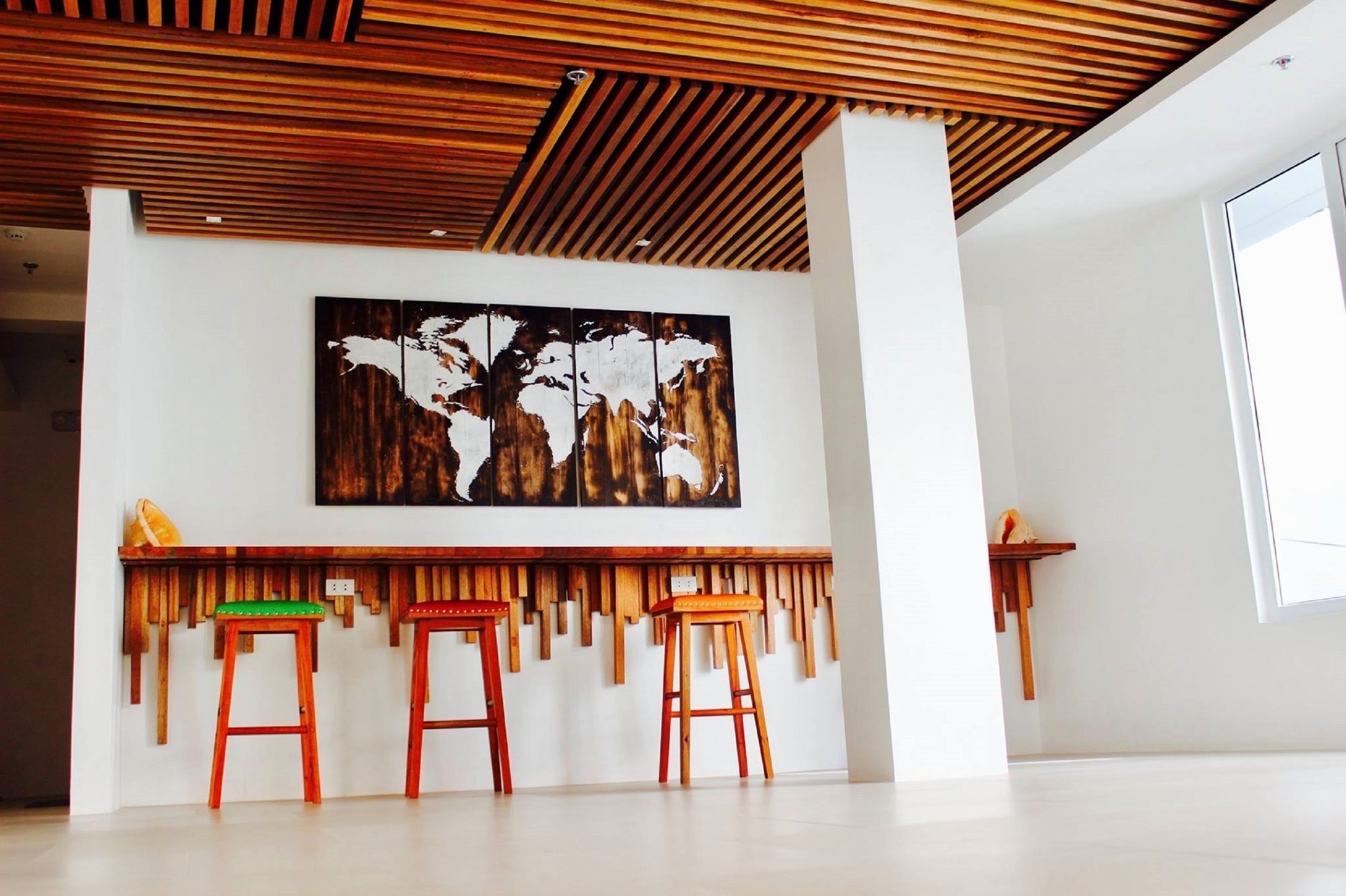 Oyo 609 G Executive Hotel And Spa Boracay Manoc-Manoc エクステリア 写真